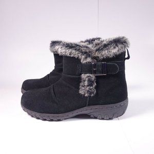 Khombu Lindsey Water Resistant Suede Buckle Boots